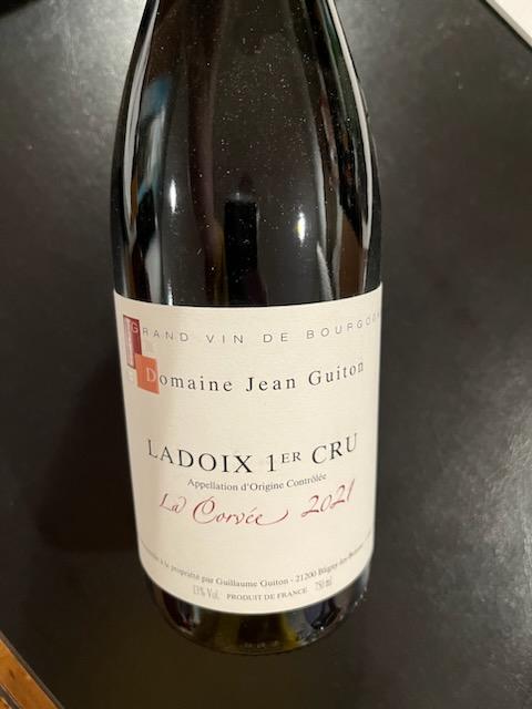 ワイン Ladoix Les Chaillots 2008 & Volnay 2011 Ladoix Les Chaillots 2008 & Volnay 2011
